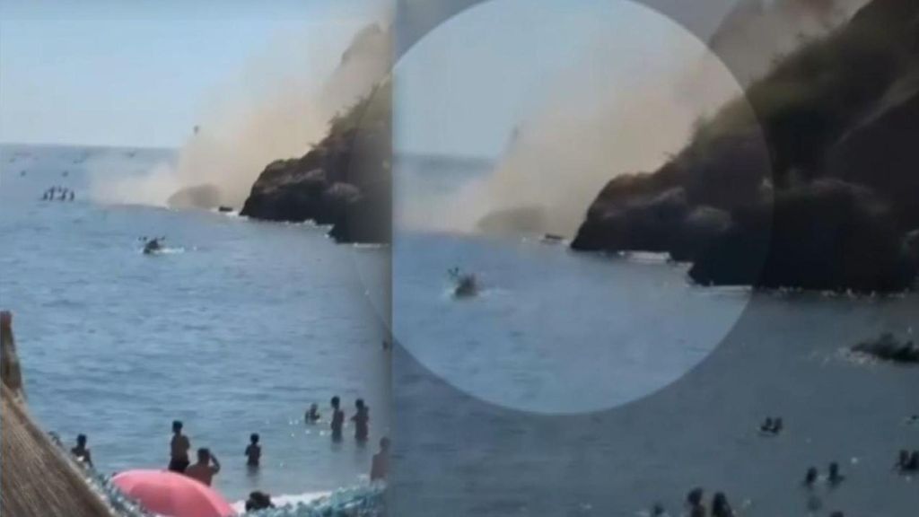 Gran susto por un desprendimiento de rocas en una playa de Nerja
