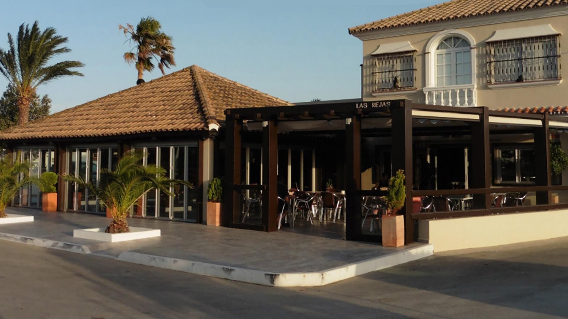 las Los hermanos Domínguez Lumbreras llevan 40 años repartiendo felicidad