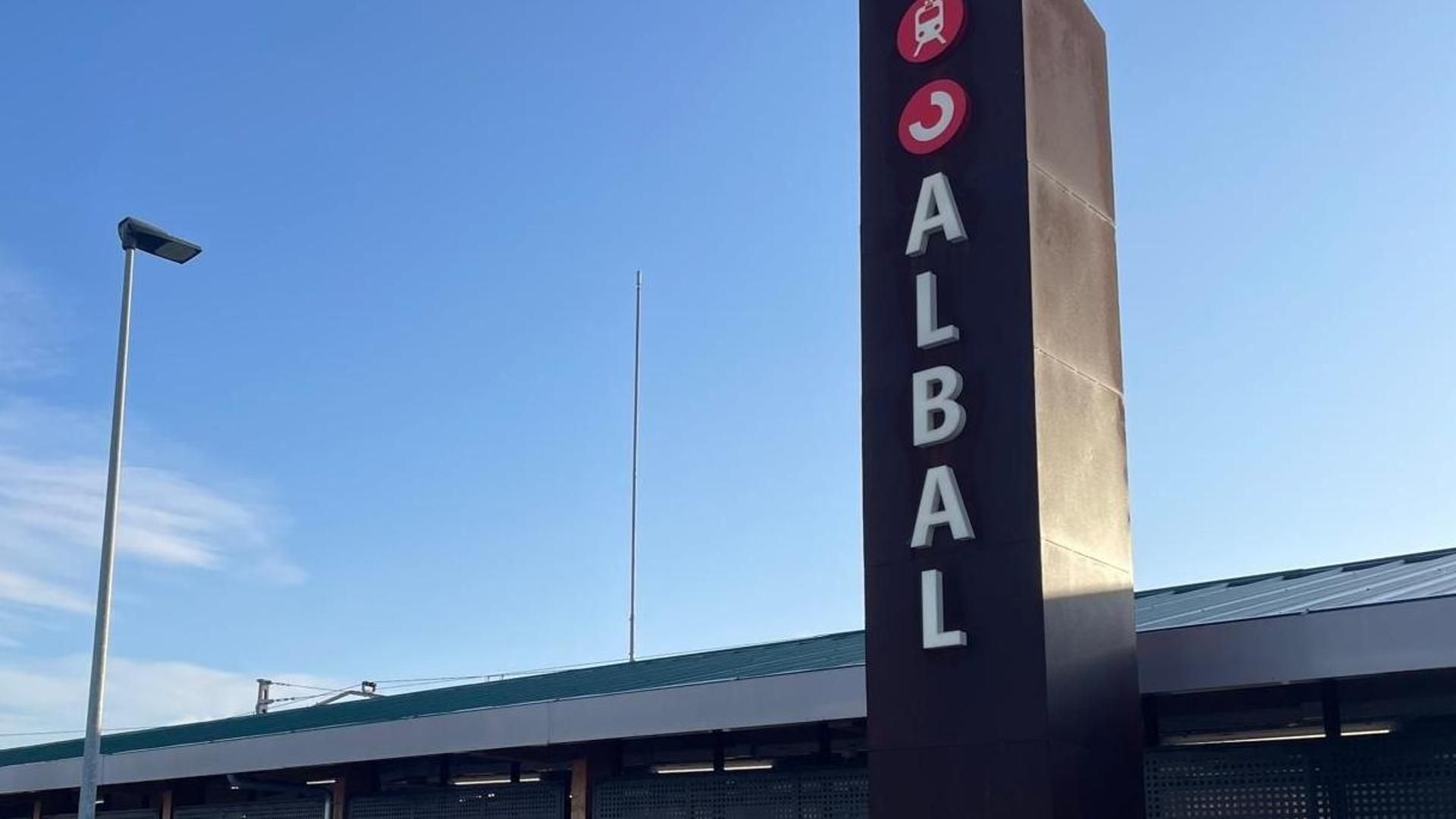 Albal pagó un millón de más a Adif por su estación, según un informe enviado al juez del caso Koldo