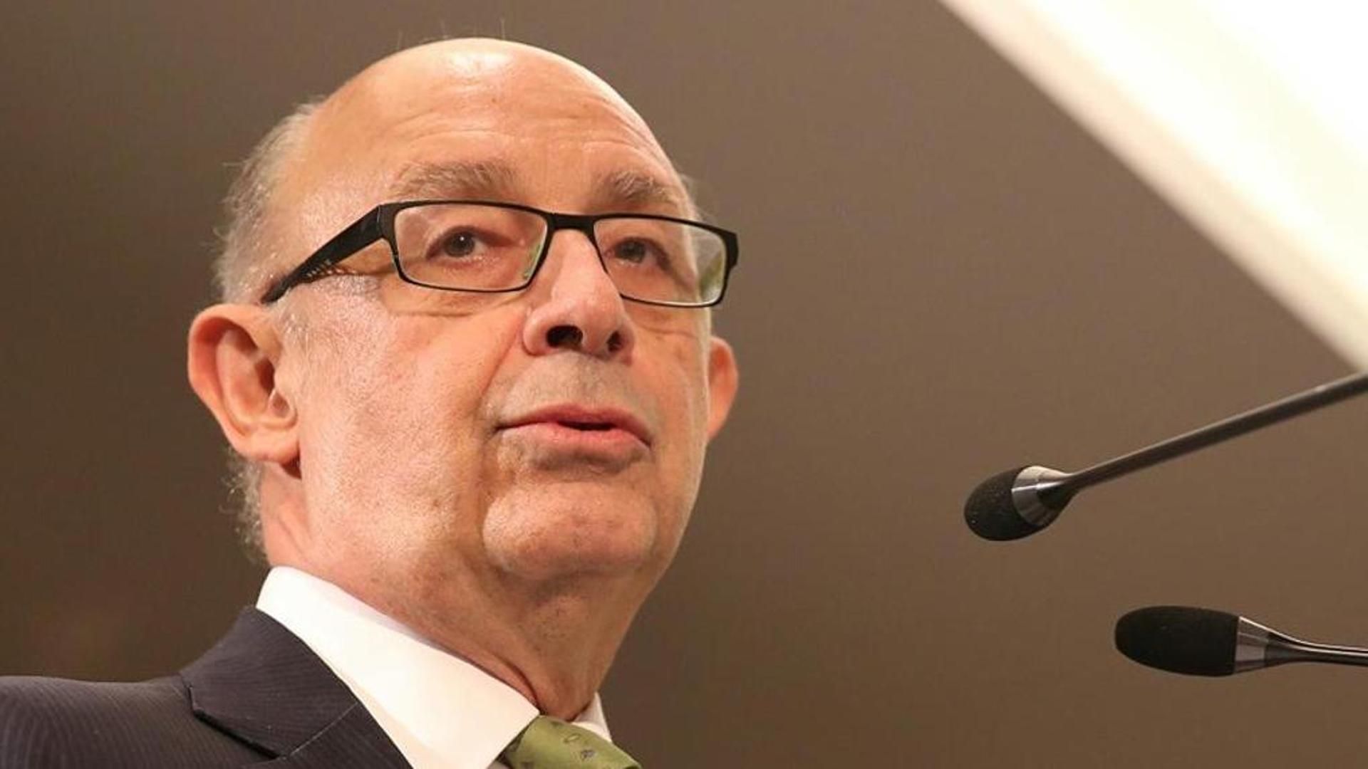 Archivo - El ex ministro de Hacienda Cristóbal Montoro.