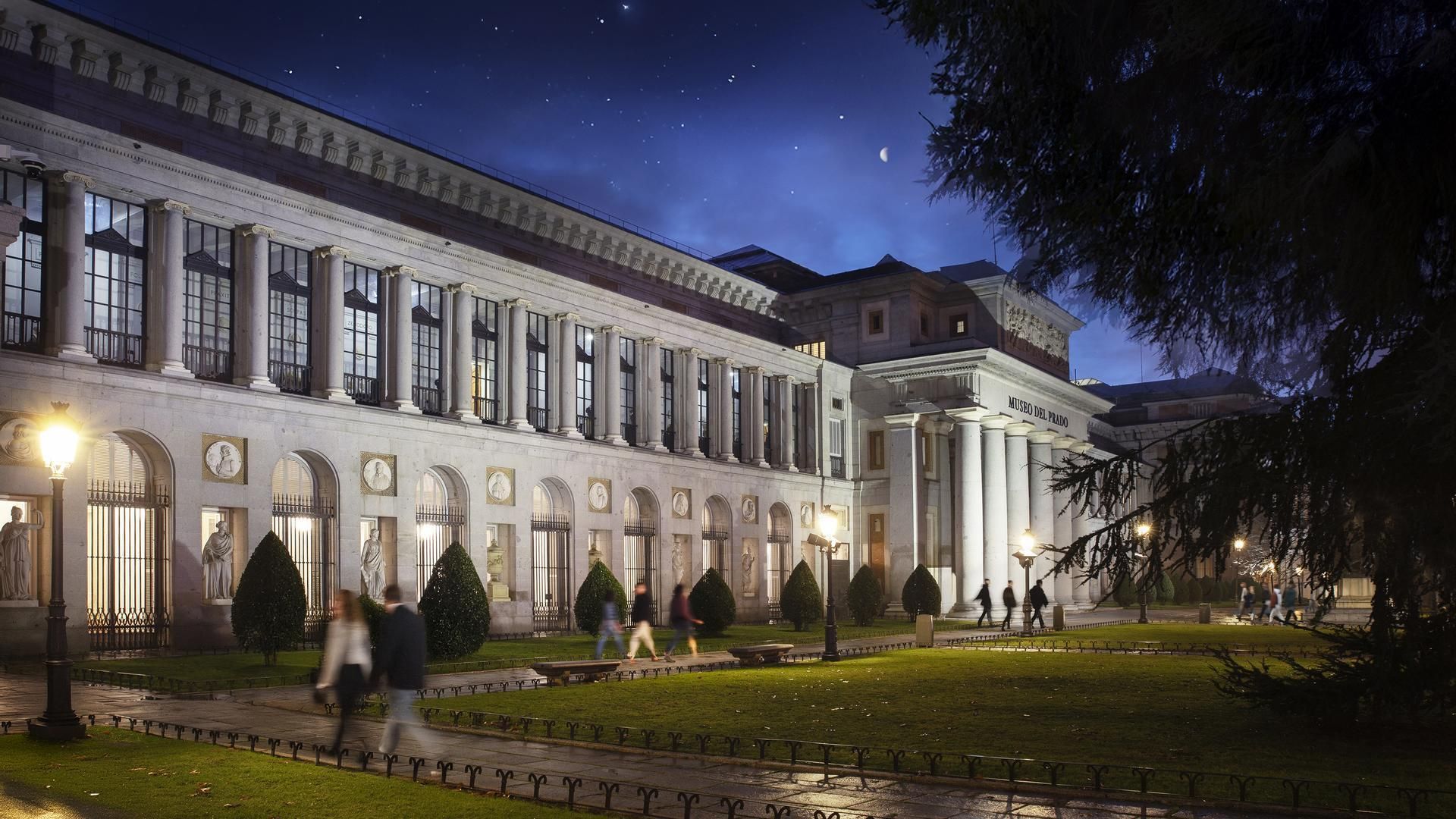 Archivo - El Museo Nacional del Prado, con la colaboración de Samsung y Radio 3, continúa las aperturas nocturnas y gratuitas de 'El Prado de noche' el primer sábado de cada mes de 20.30 a 23.30h.