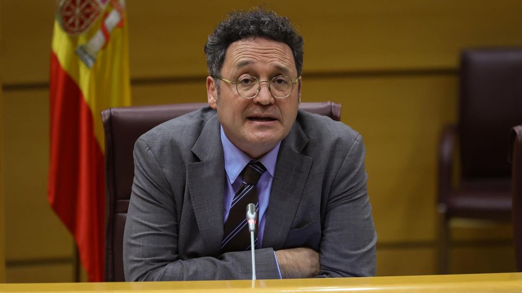 El Supremo confirma el procesamiento al fiscal general del Estado y el Gobierno mantiene su inocencia