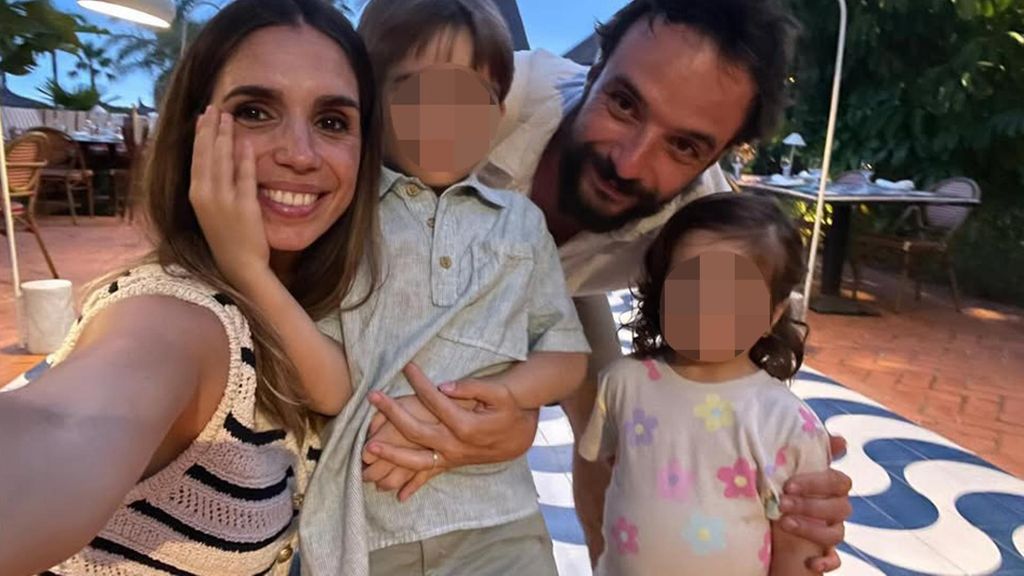 Elena Furiase, Gonzalo Sierra y sus dos hijos