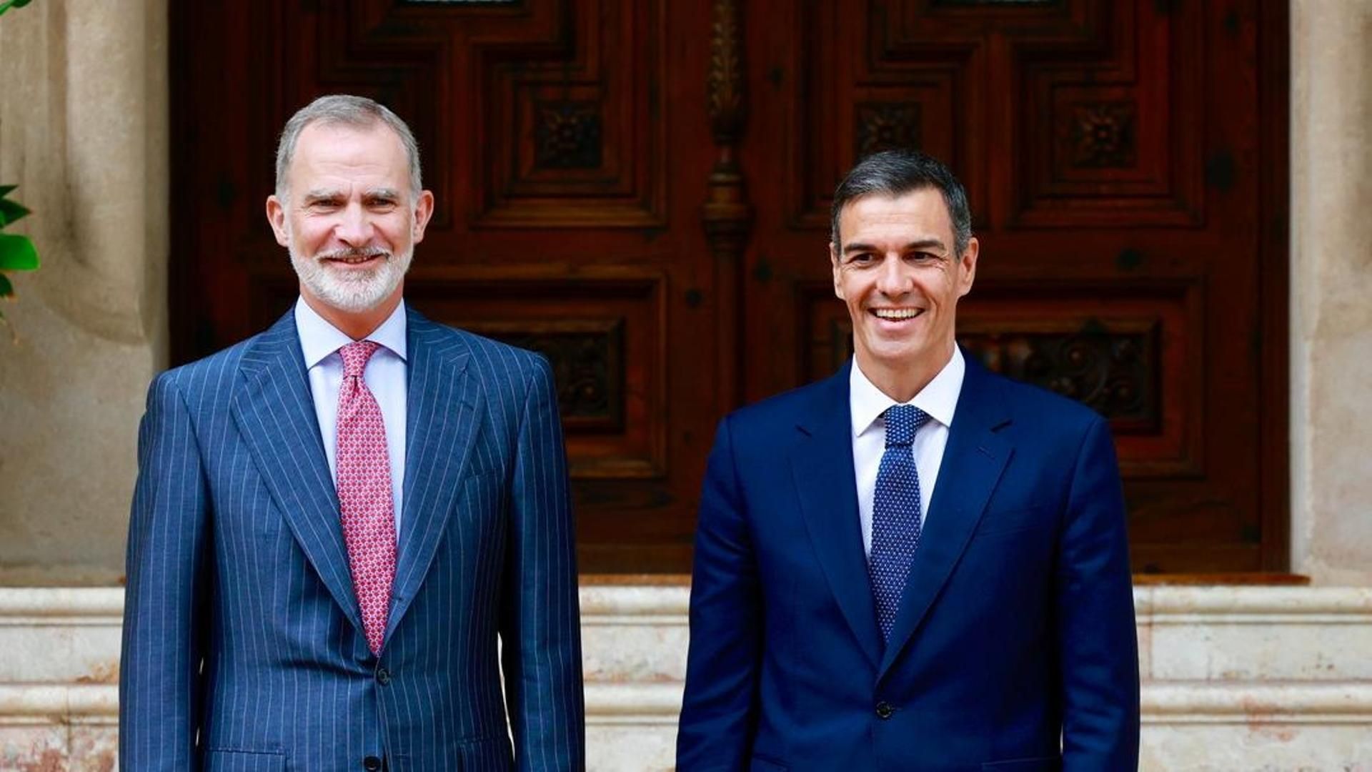 Felipe VI y Pedro Sánchez en el Palacio de Marivent