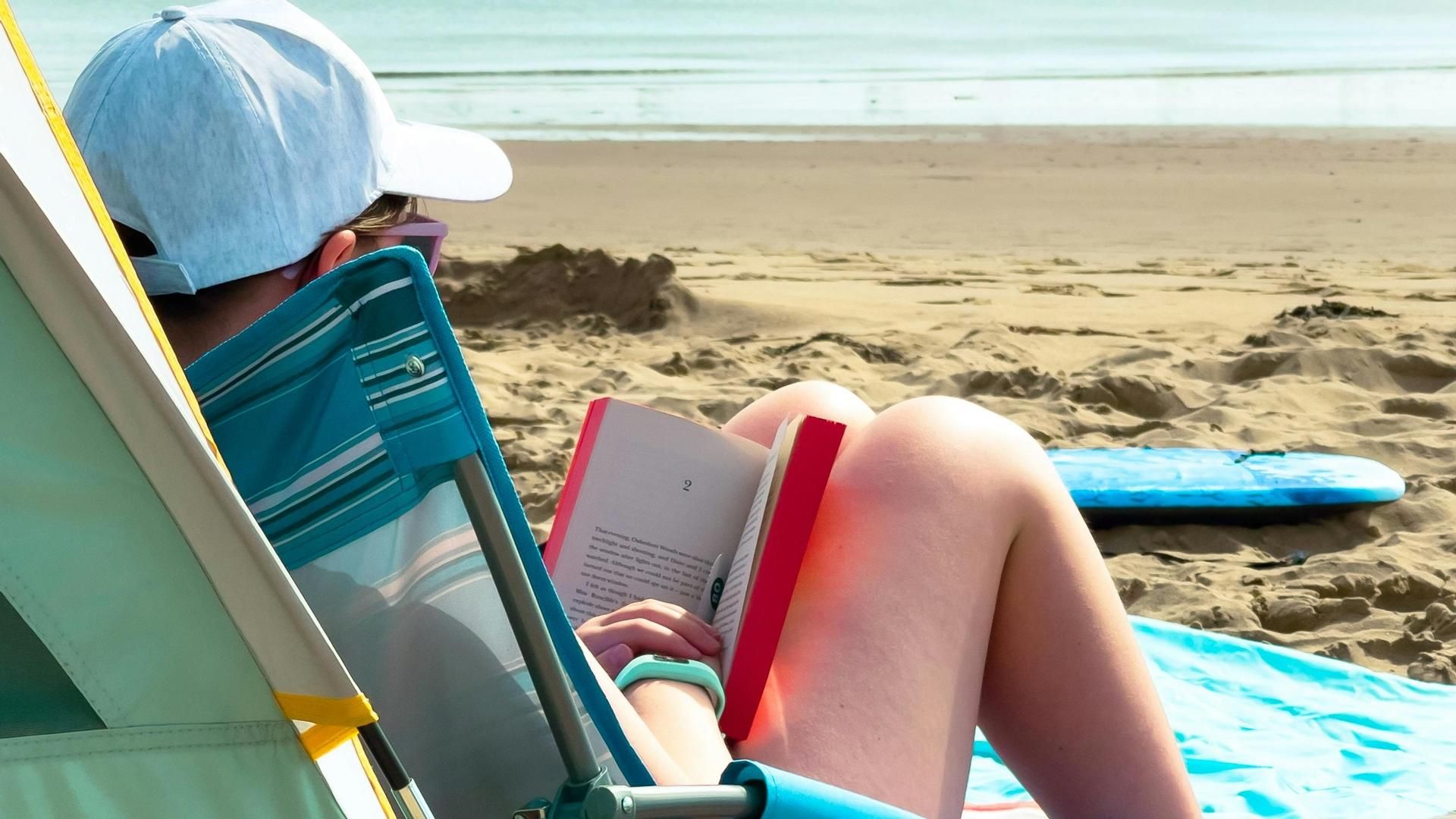 ¿Sigues buscando el libro perfecto para leer este verano? Estos son los que recomienda The New York Times