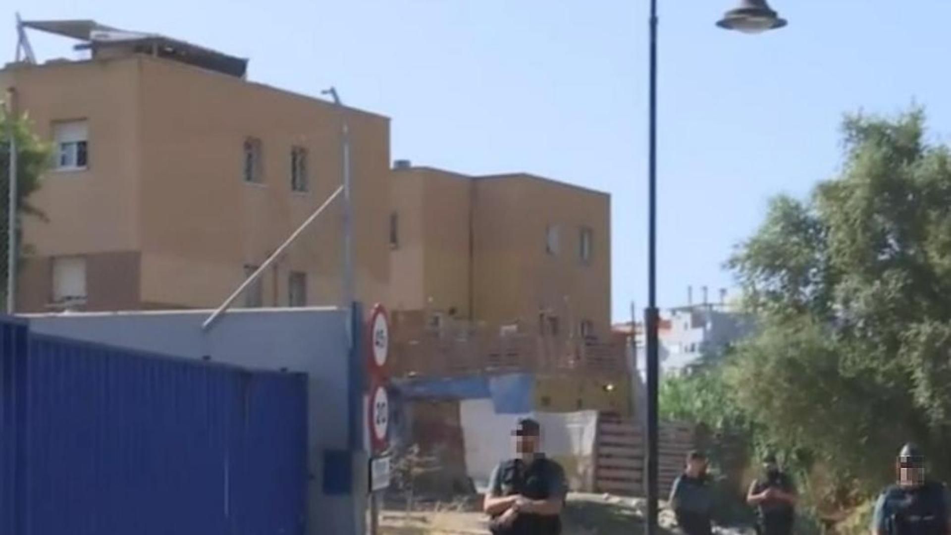 La Guardia Civil halla el arma de fuego usada por el hijo de Raúl Heredia, el desaparecido en Mijas