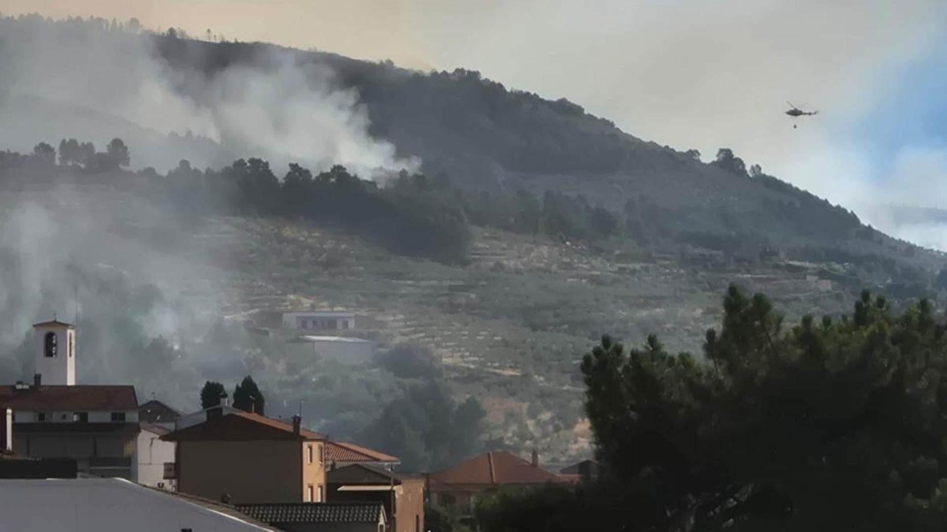 Sánchez alerta ante la evolución de los incendios de Ávila y Cáceres: "Estamos en situación de riesgo extremo"