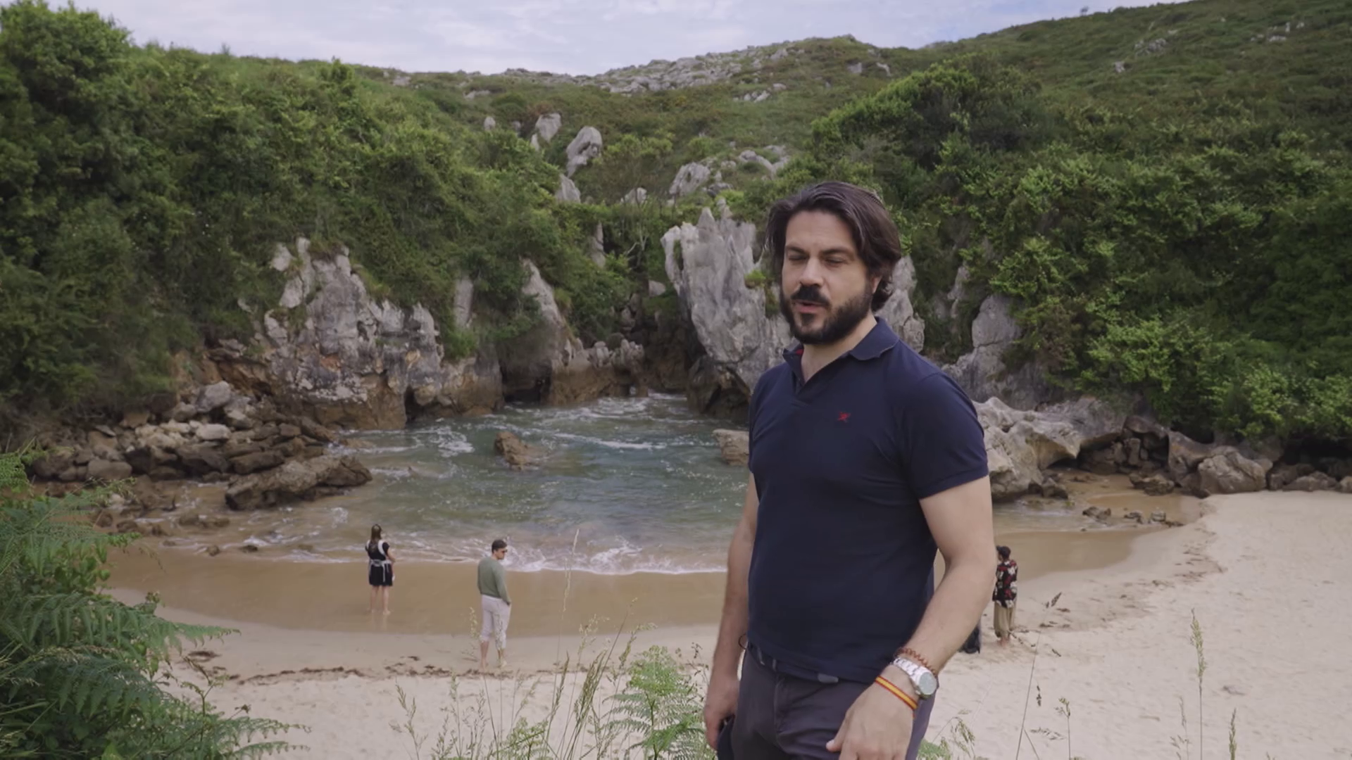 'Viajeros Cuatro', en la playa de Gulpiyuri