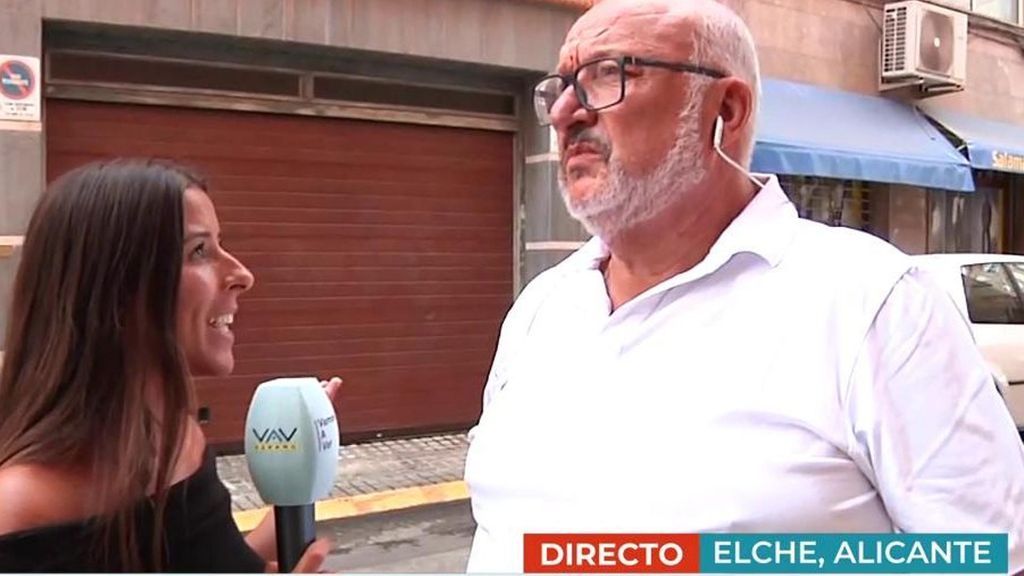 Unos inquiokupas llaman a la Policía asegurando que la reportera de 'Vamos a ver' "les coacciona"