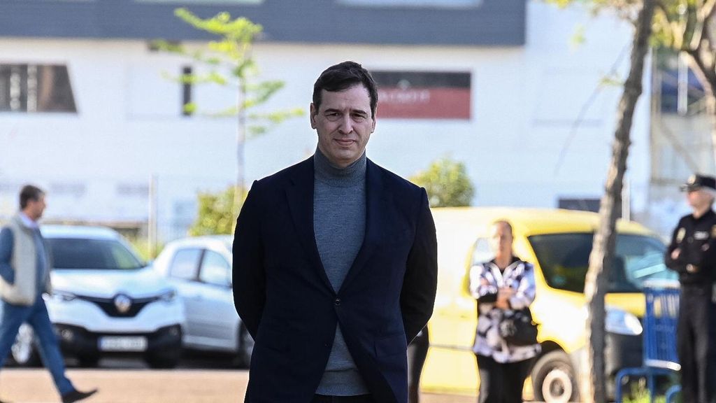 El hermano de Pedro Sánchez afirma que no ha cambiado de residencia y que no irá a Japón como afirmaba la acusación popular