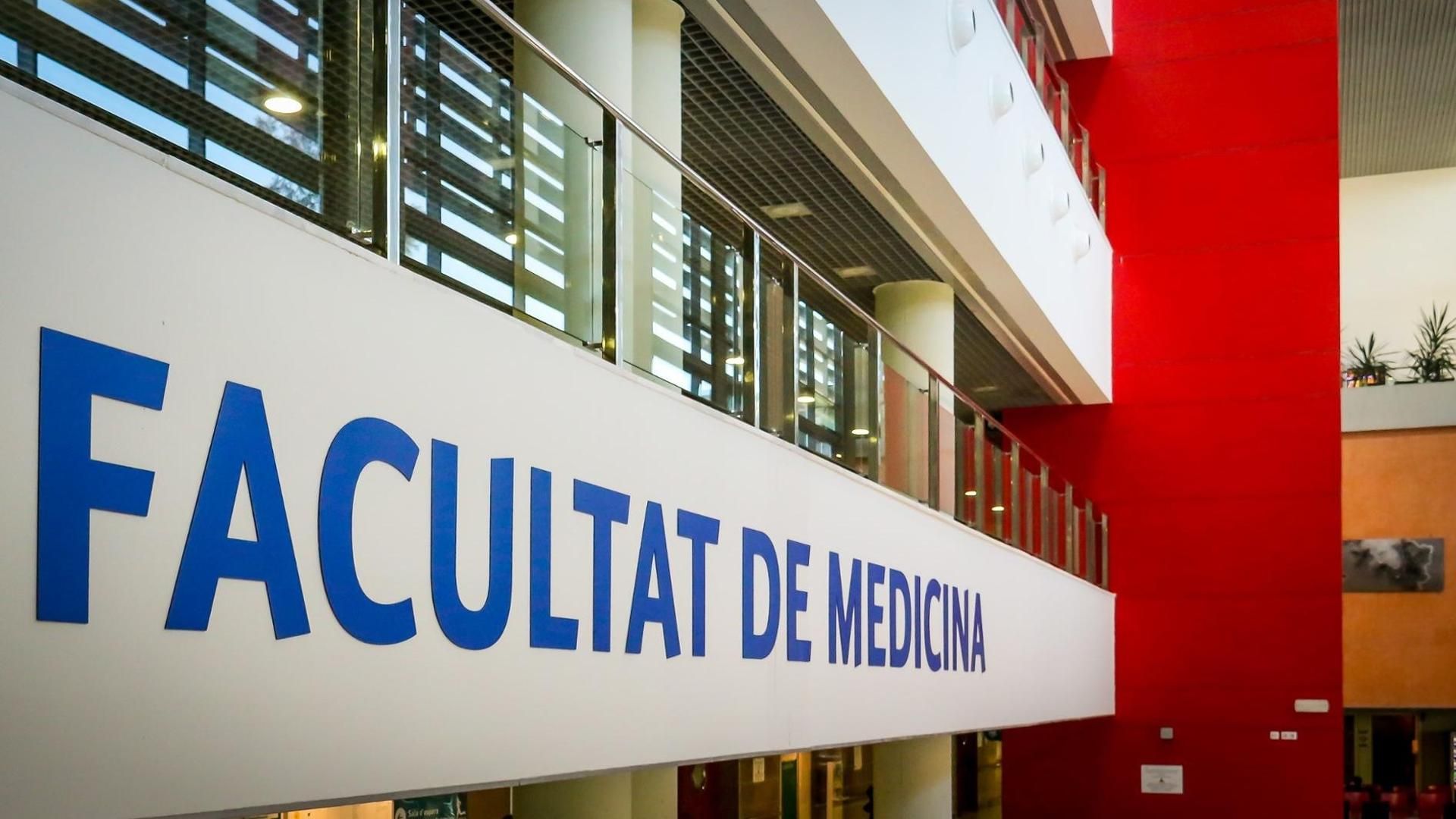 Expertos que diseñan las pruebas MIR dimiten por los cambios de Sanidad al procedimiento Expertos que diseñan las pruebas MIR dimiten por los cambios de Sanidad al procedimiento