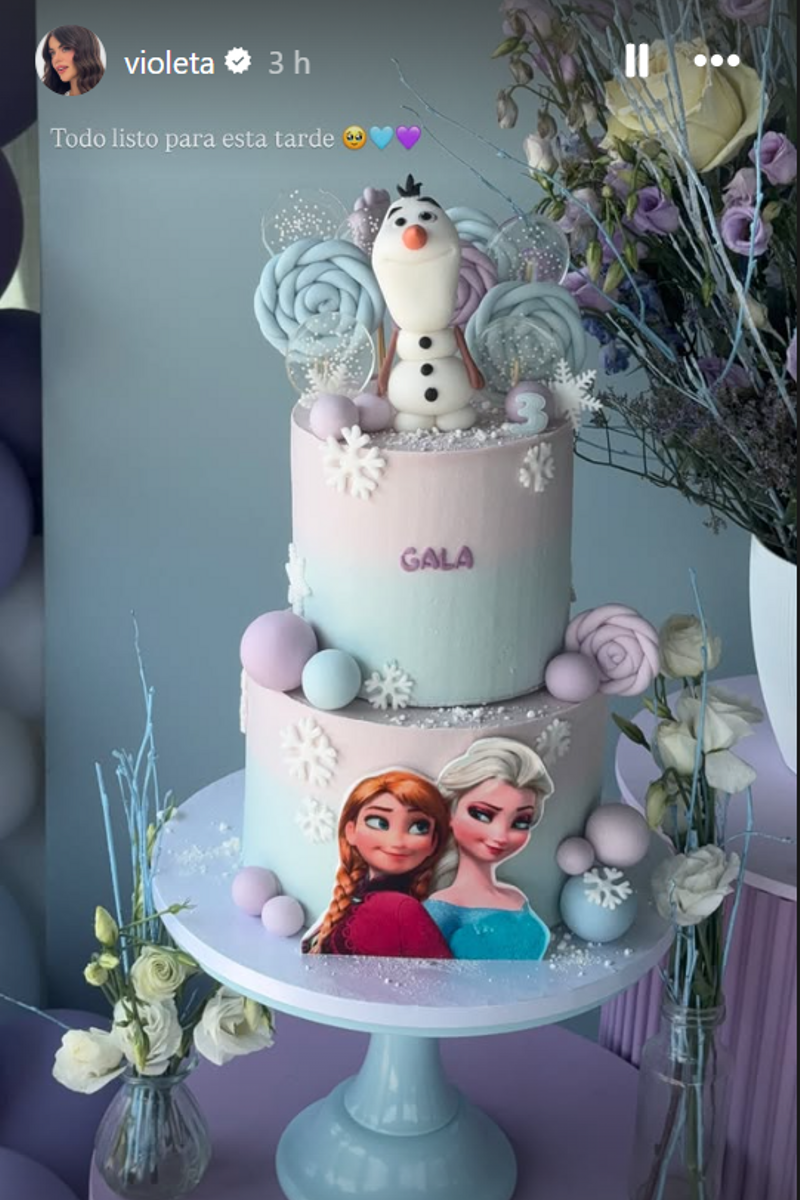 La tarta de cumpleaños de Gala