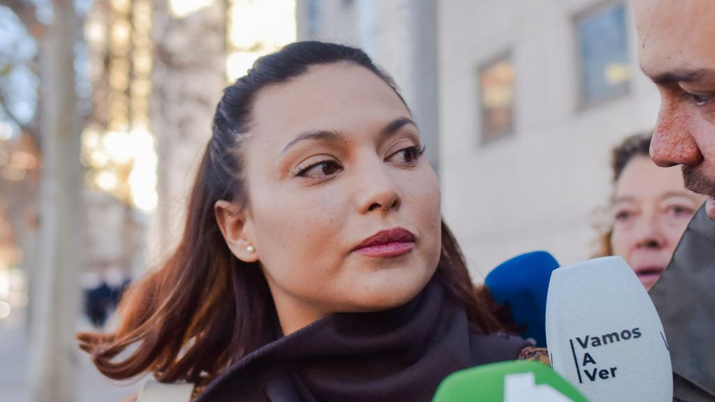 La respuesta de Elisa Mouliaá ante la polémica por no entregar el móvil de Íñigo Errejón