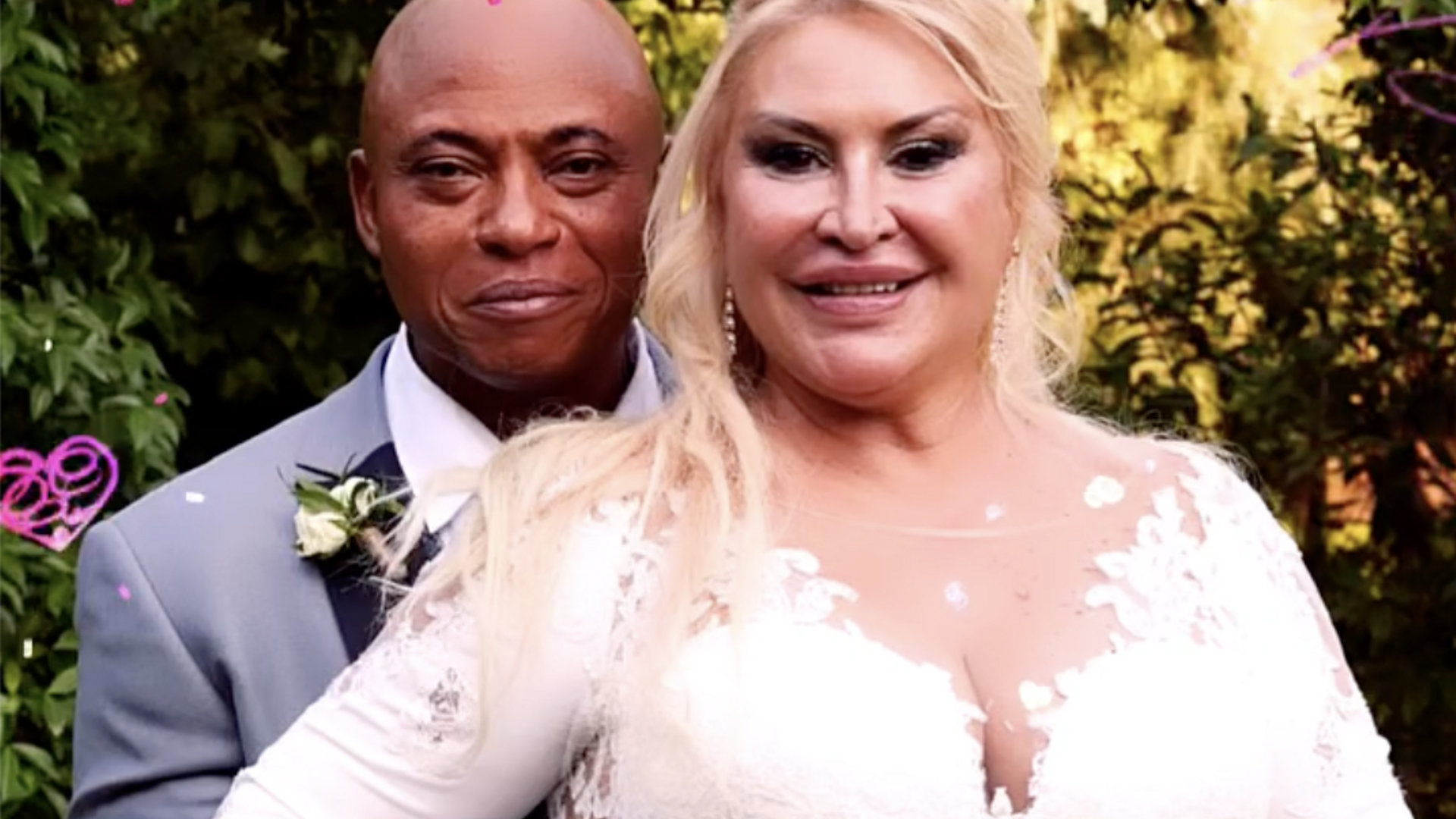 Raquel Mosquera e Isi en el día de su boda