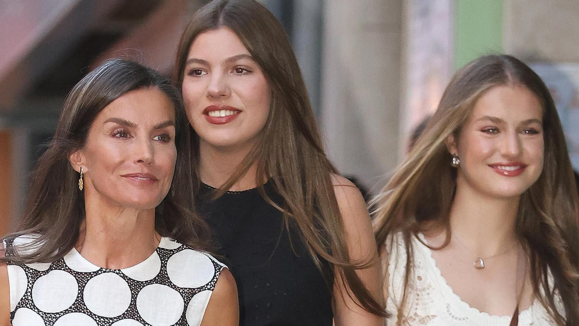 Sofía, con los labios maquillados