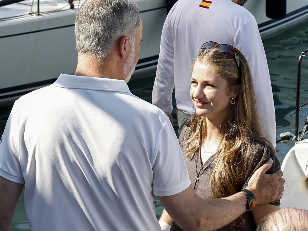 La princesa Leonor visita por sorpresa el club náutico de Palma