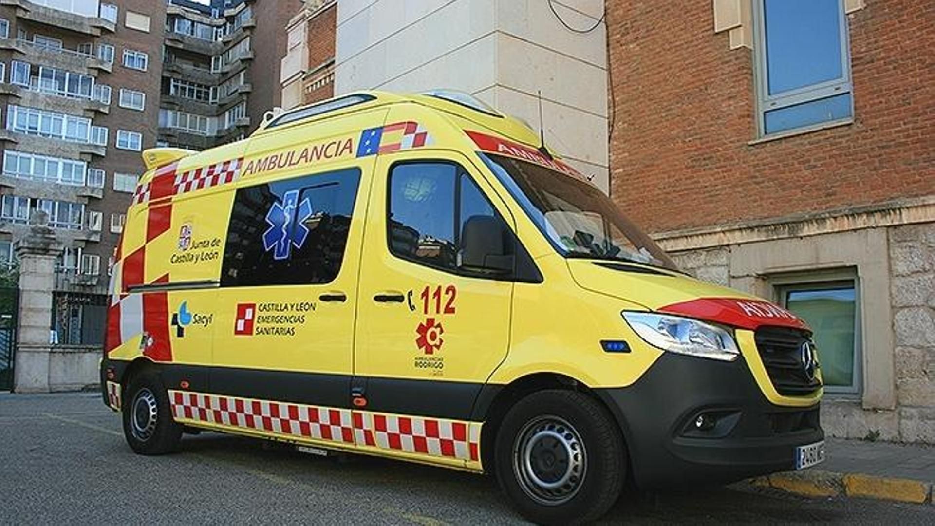 Trasladado al hospital tras sufrir un mordisco que le arrancó carne del cuello en las fiestas de Santa Marta, Salamanca