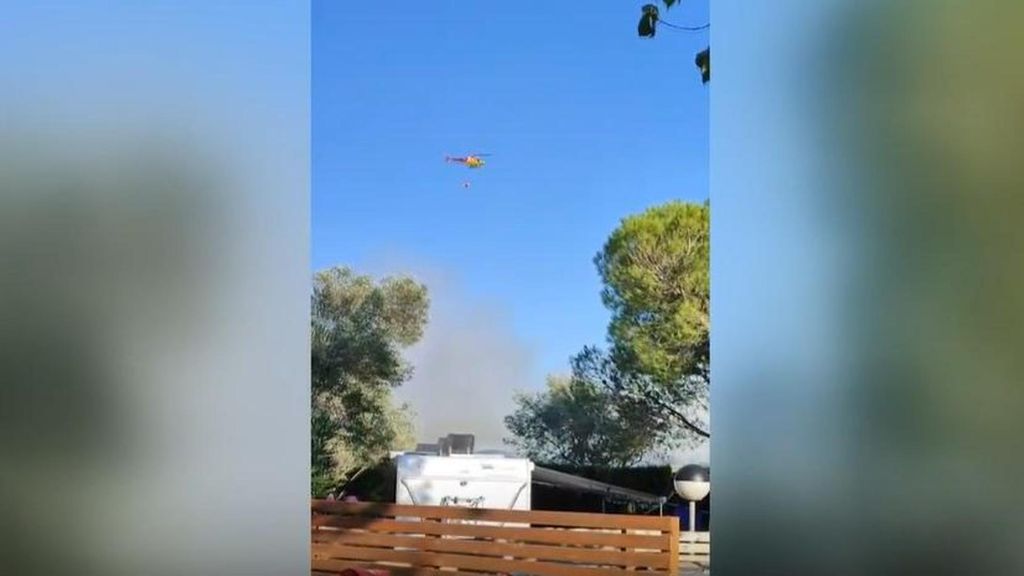 Estabilizan el incendio cerca de Palamós, en Girona, que ha obligado a confinar dos campings