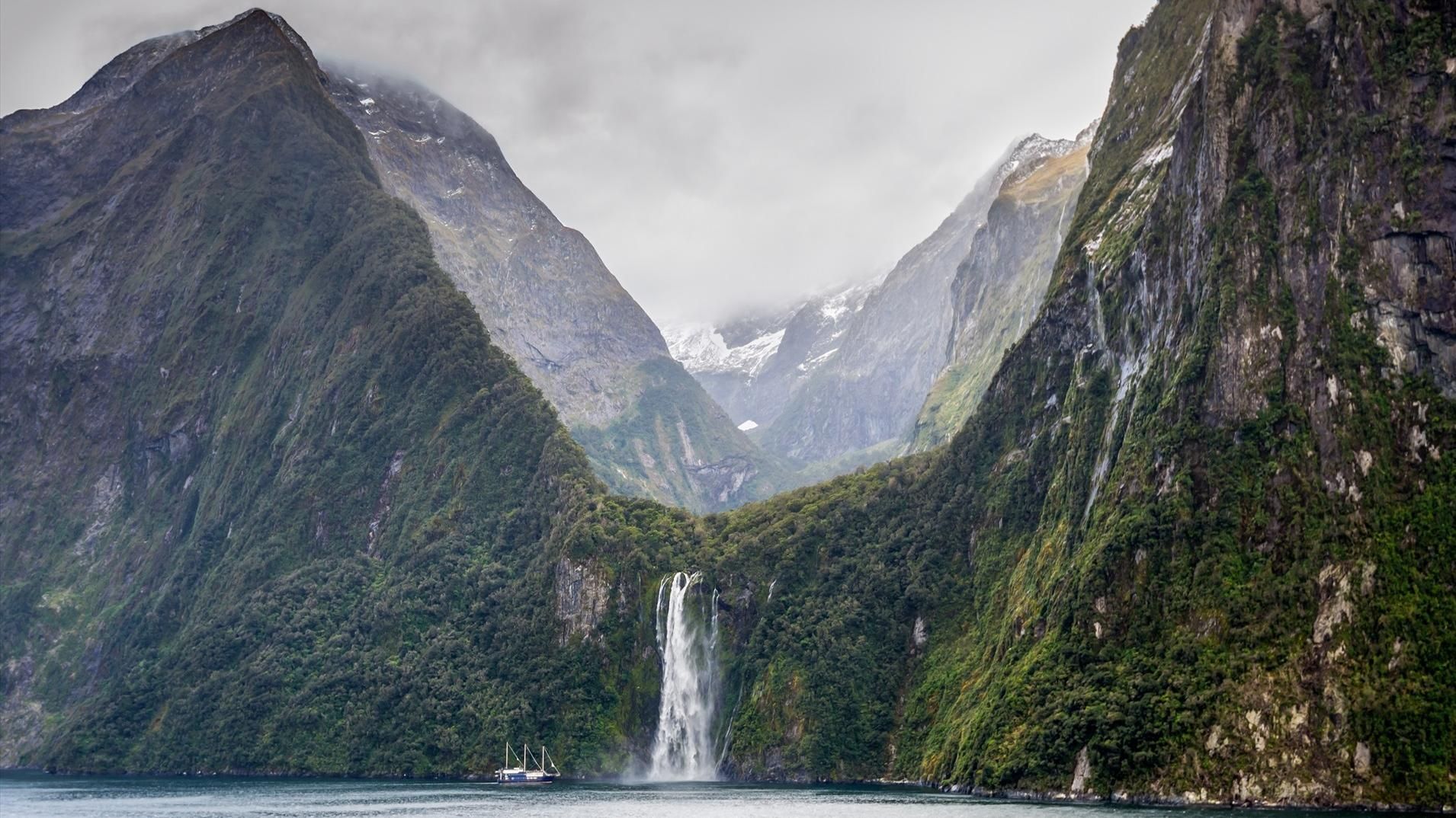 Nueva Zelanda cobrará hasta 20 euros a turistas extranjeros por visitar sus lugares más populares