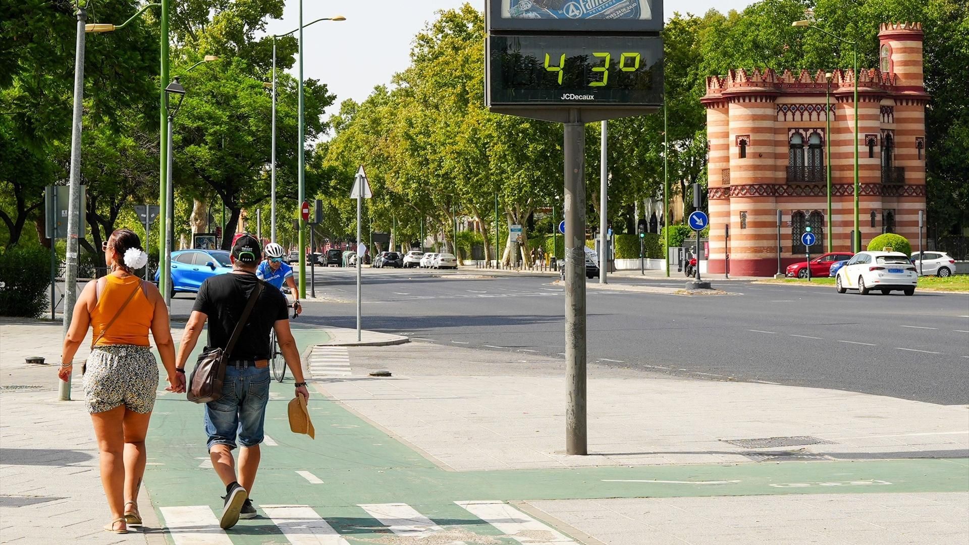 Qué hacer para soportar una ola de calor: desde la hidratación hasta la hora en la que debemos ducharnos