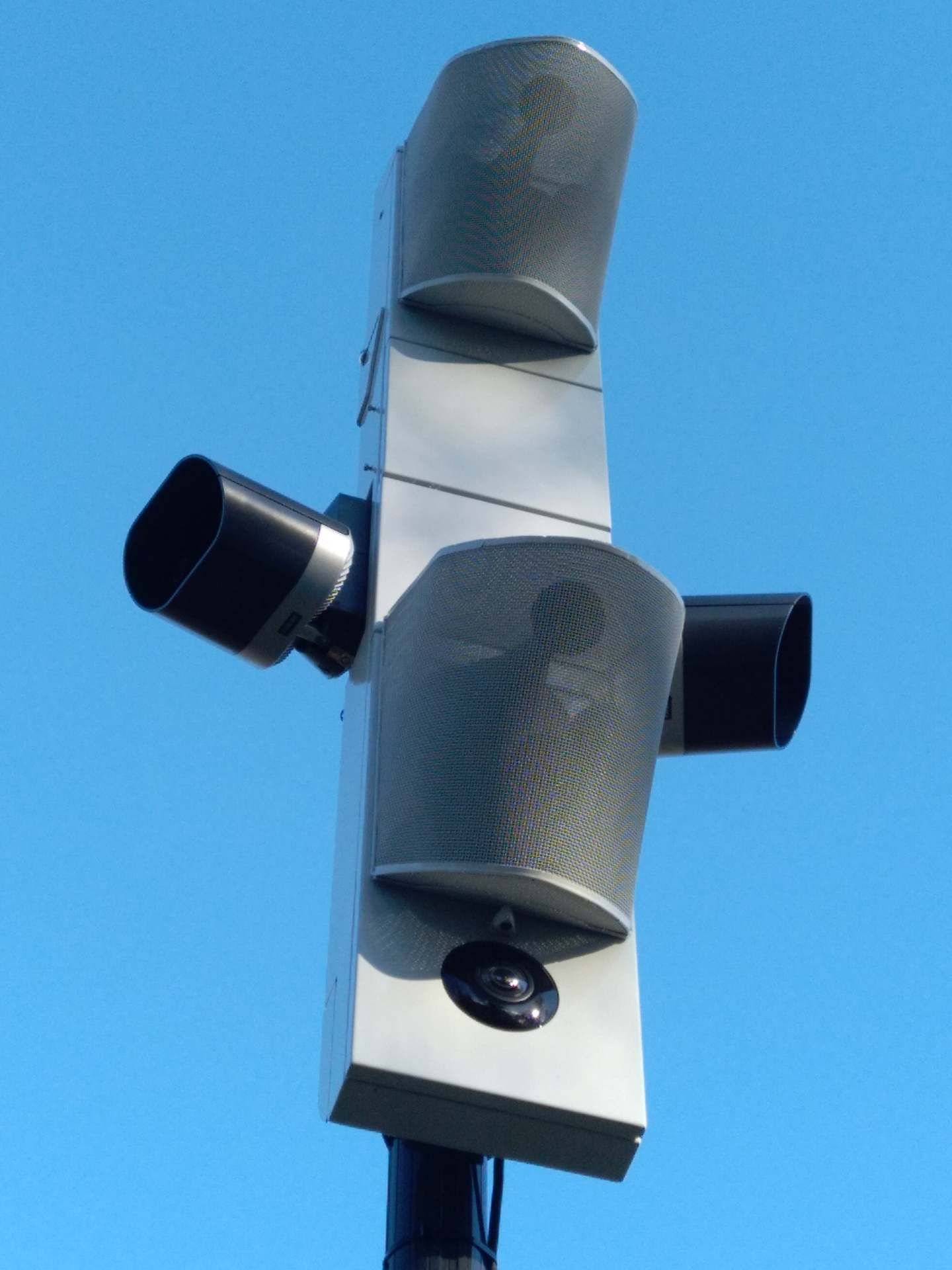 Radar de ruido tipo "Hydra"