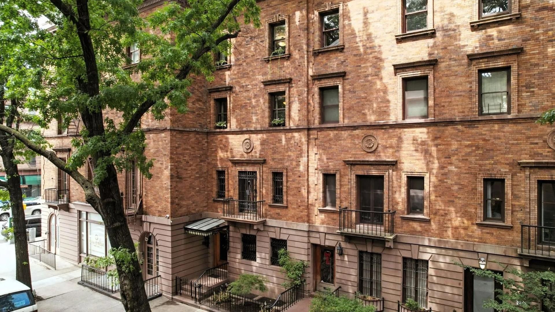 Striver’s Row (Harlem)