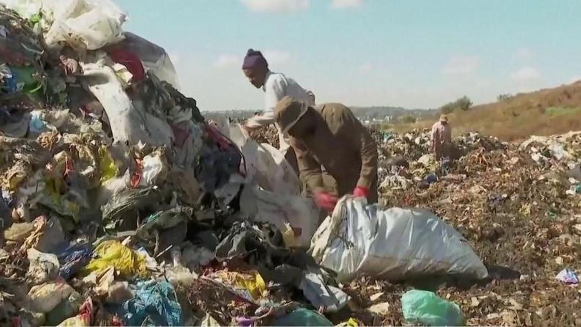 Cerca de 180 países se reúnen en Ginebra para poner fin a la era del plástico con la ciencia descubriendo cada vez más peligros