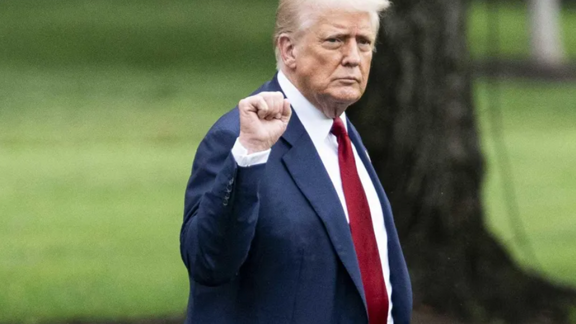 Donald Trump vuelve a amenazar a la Unión Europea con aranceles del 35% si no invierte 600.000 millones de dólares en EEUU