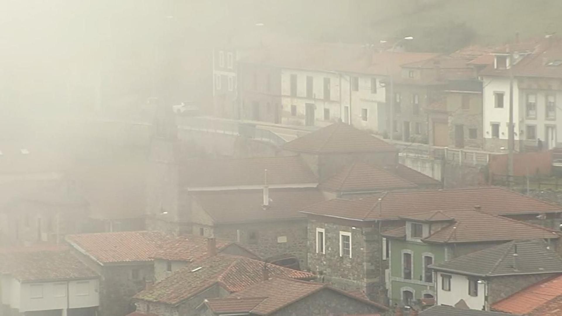 Niebla y 11 grados en pleno agosto: Pajares, en Asturias, se convierte en un refugio climático frente a la ola de calor