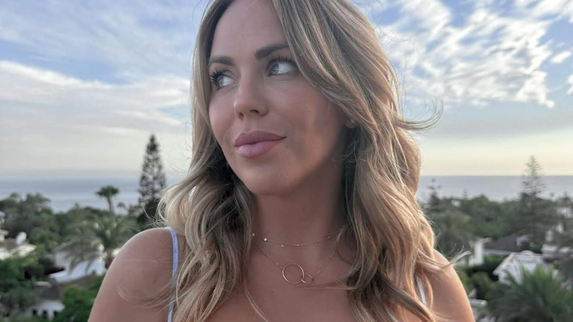 Yoli 'GH' aparece posando