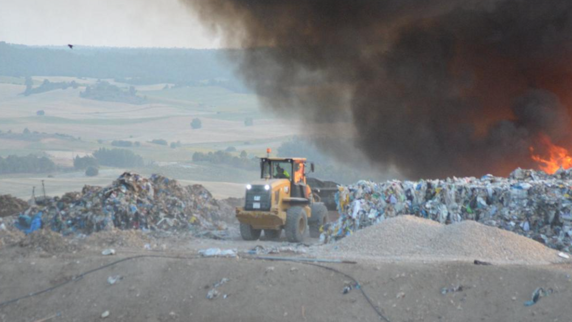 Declarado un incendio en la planta de residuos de Cuenca