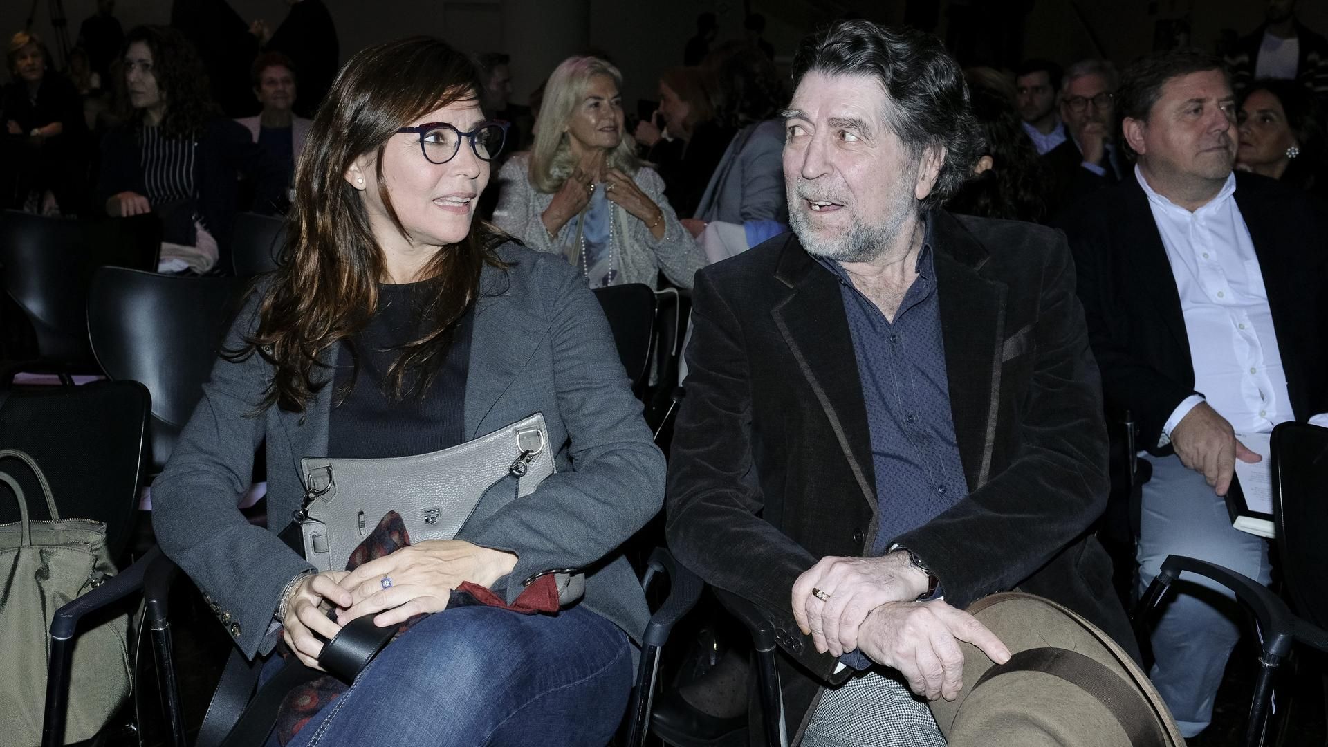 Joaquín Sabina junto a su pareja, Jimena Coronado
