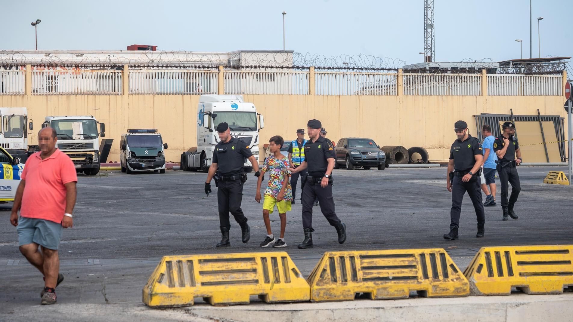 Los controles en frontera y en recinto ferial sólo dejan un detenido en Ceuta