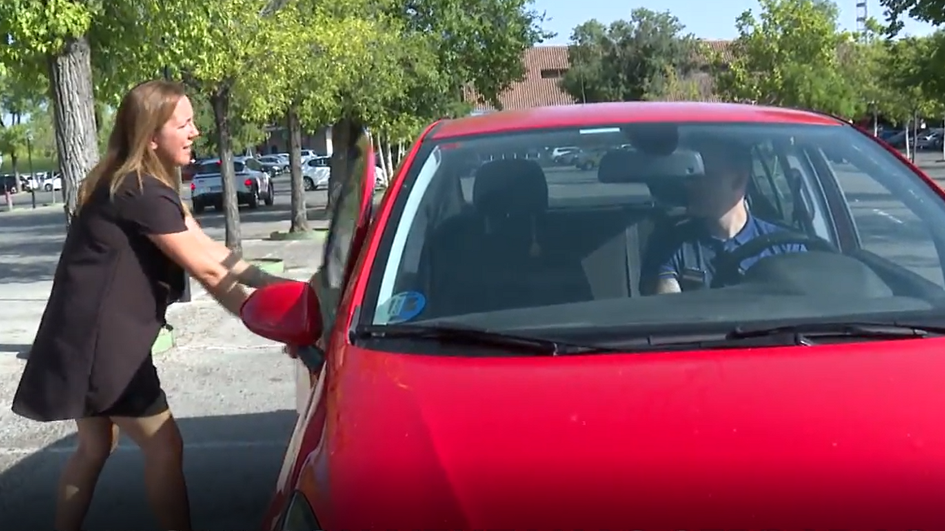 Algunos trucos que hacen que sea más llevadero entrar en el coche en verano