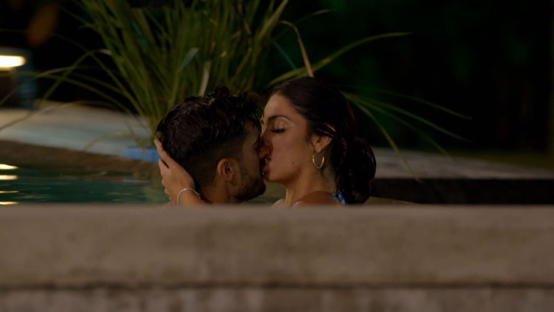 Así cayó Mario González en la tentación con Valeria en 'La isla de las tentaciones 5'