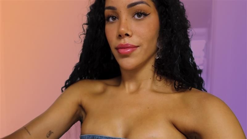 Bayan Al Masri desvela el problema ante la inminente mudanza de Miguel Martínez Yo Primero by Bayan Al Masri Top Videos 16