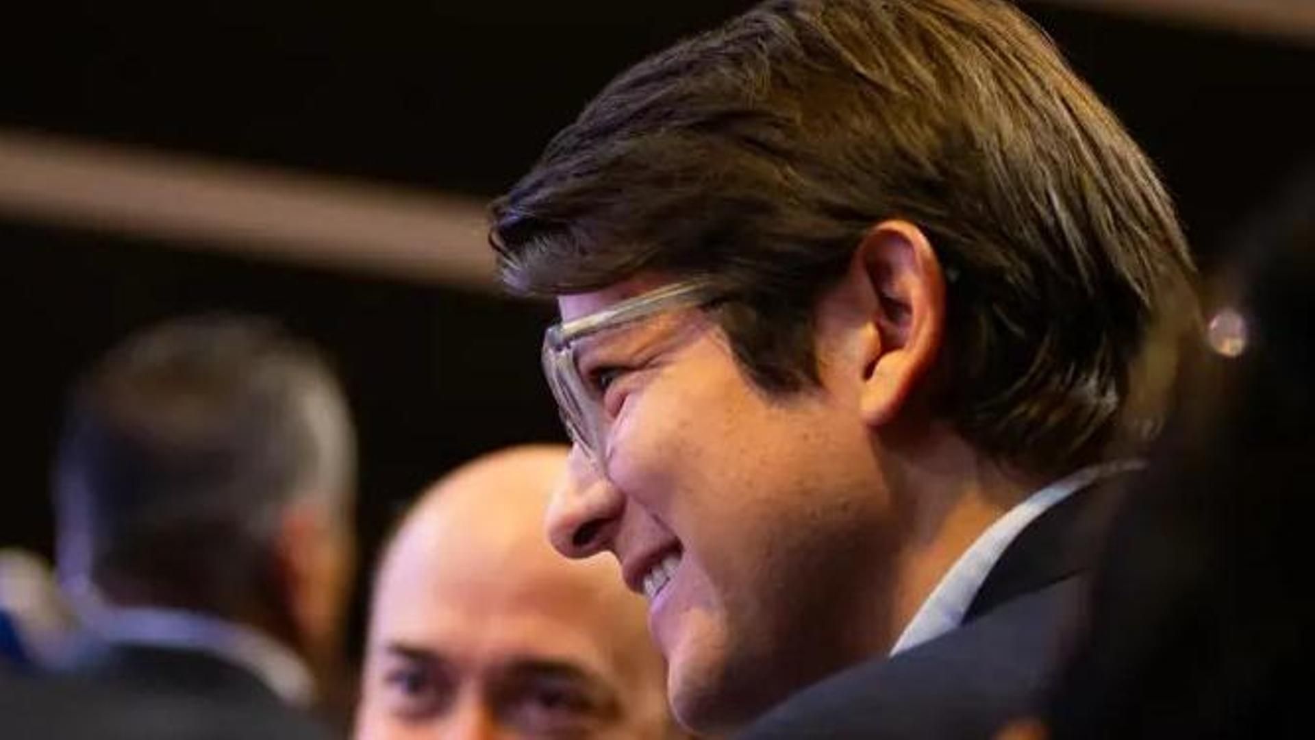 El senador colombiano Miguel Uribe vuelve a entrar en estado crítico por una hemorragia