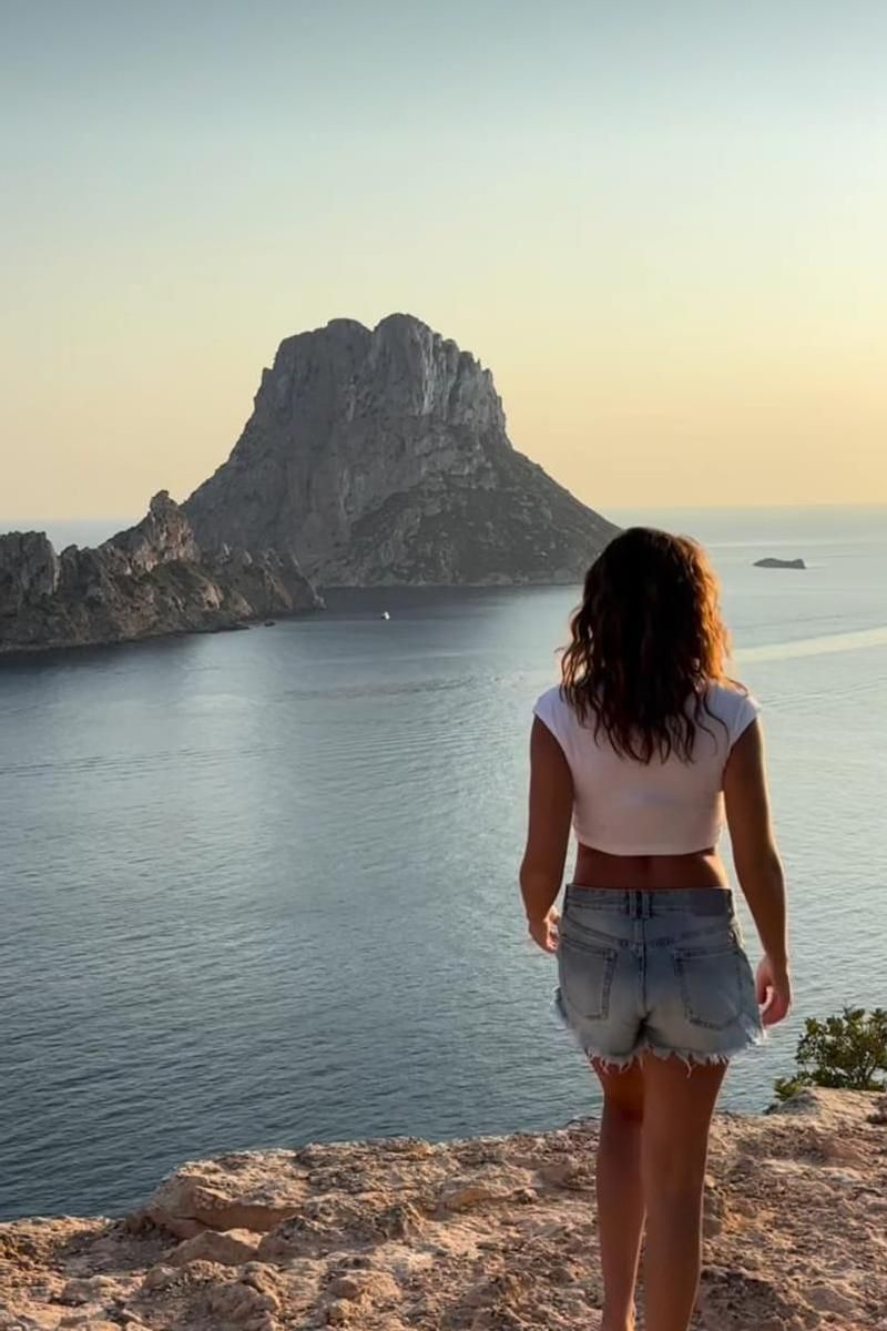 Jessica Bueno / Instagram