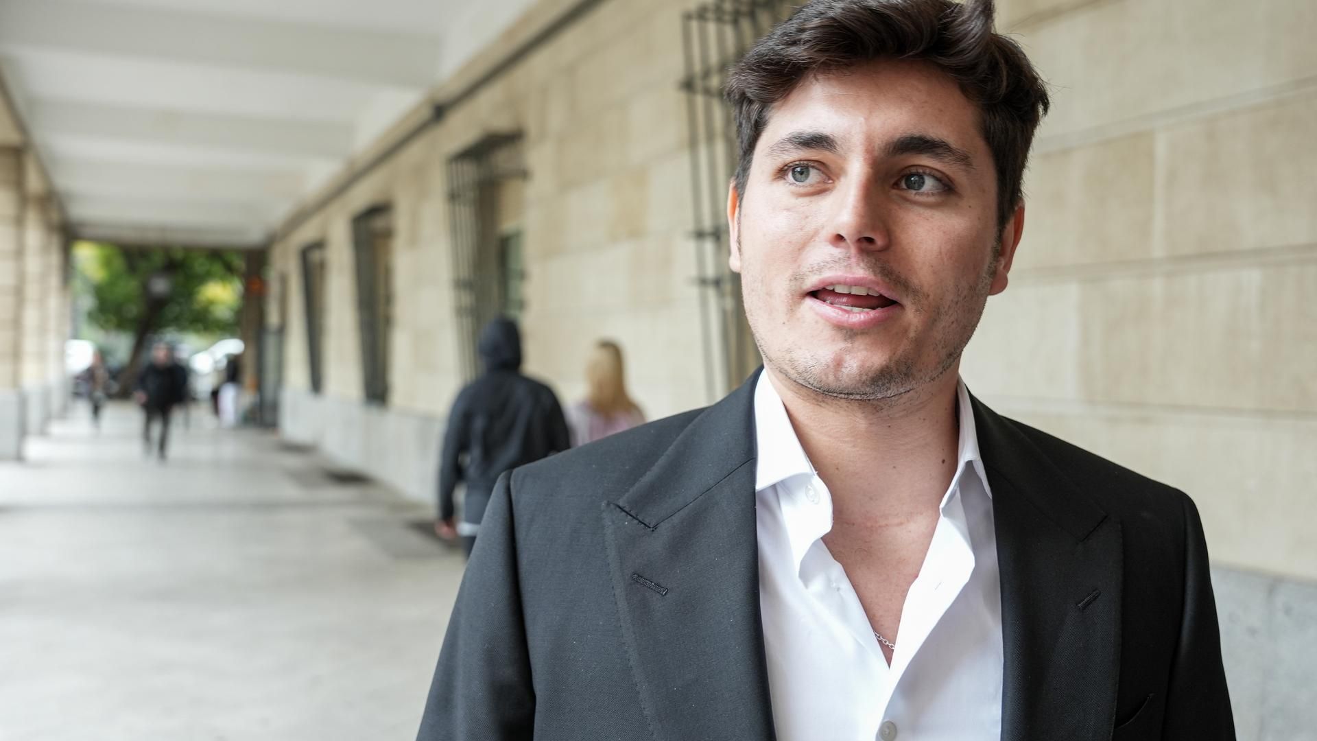 El FBI clausura la web de una agencia de viajes anunciada por Vito Quiles y varios influencers