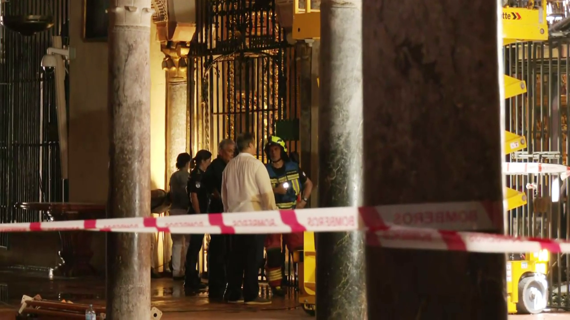 La actuación de los Bomberos y un protocolo inédito salvaron la Mezquita de Córdoba