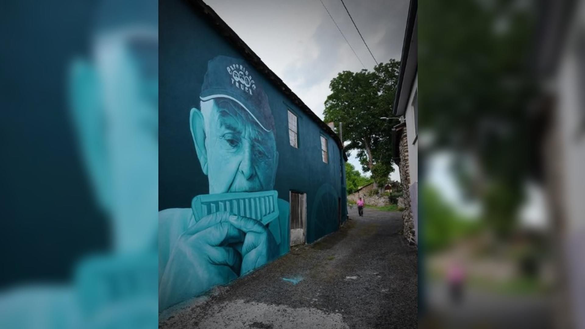 Mural de Juan el afilador de Castiñeiro