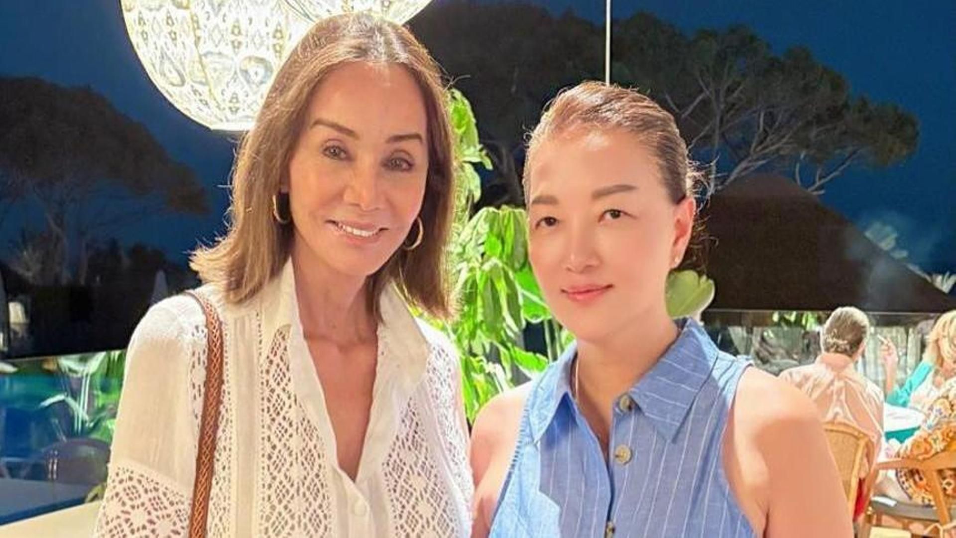 Isabel Preysler con María Li Bao