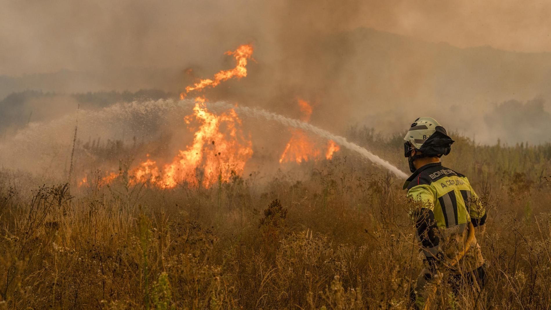 Los incendios asolan España