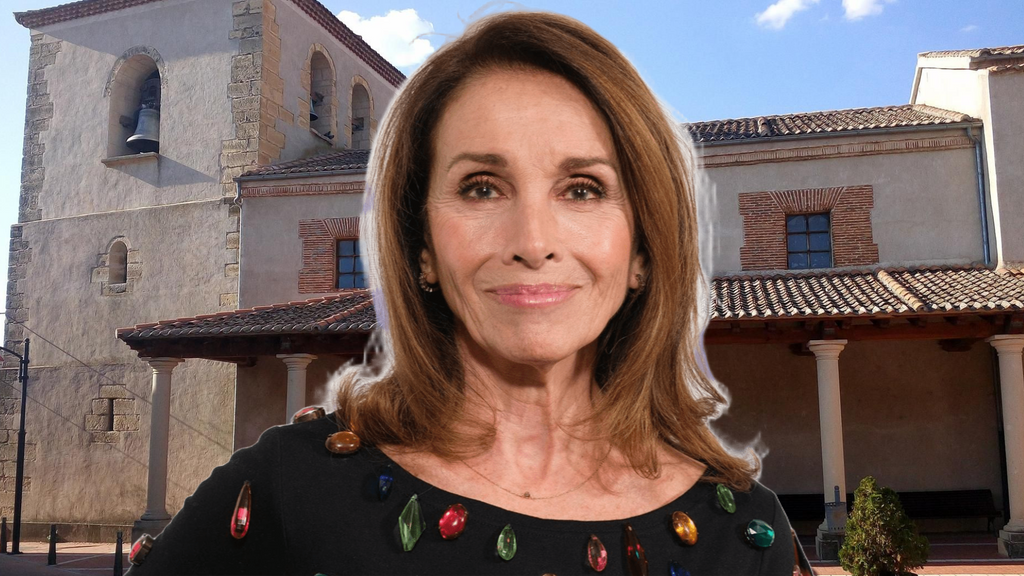 Ana Belén en una imagen reciente y, al fondo, la iglesia de Nuestra Señora de la Asunción