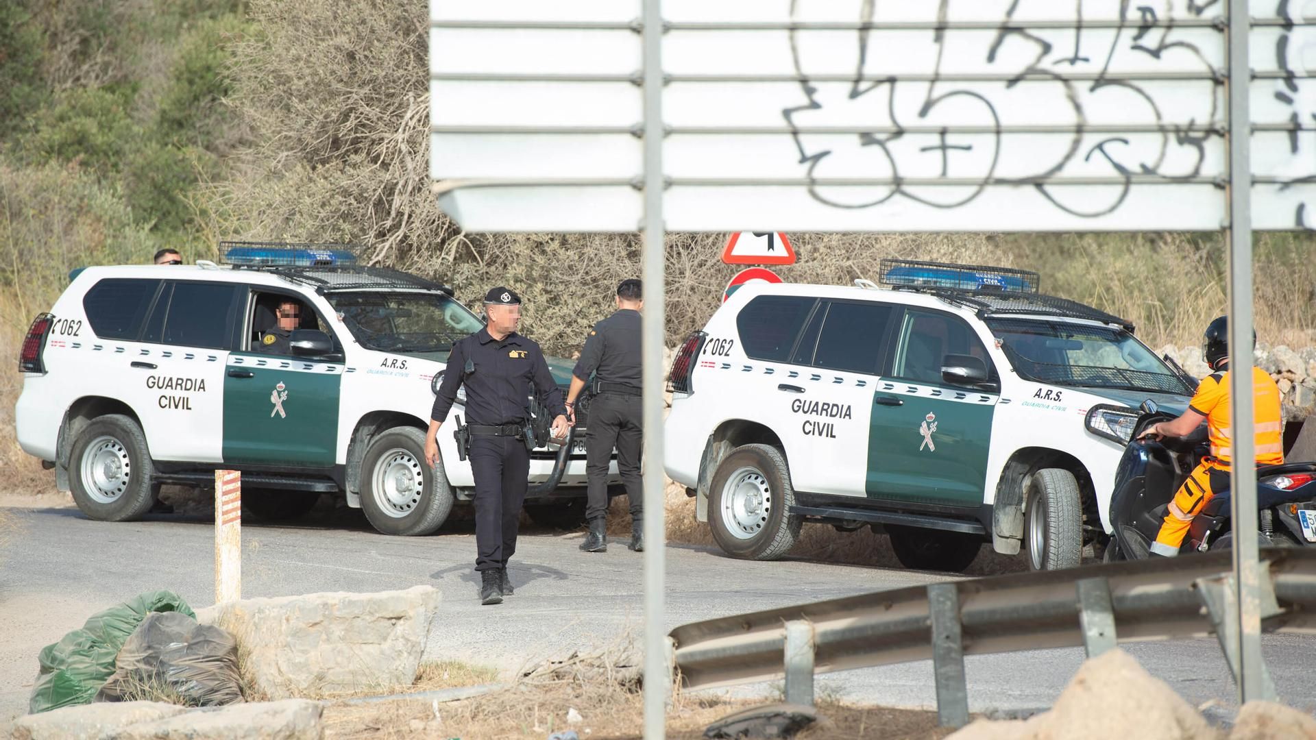 Desmantelamiento del poblado chabolista de Can Rova II, en Ibiza.