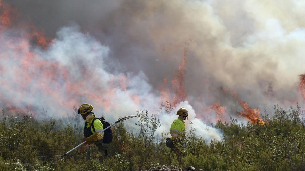 Incendio en Puercas (Zamora) en la Sierra de la Culebra