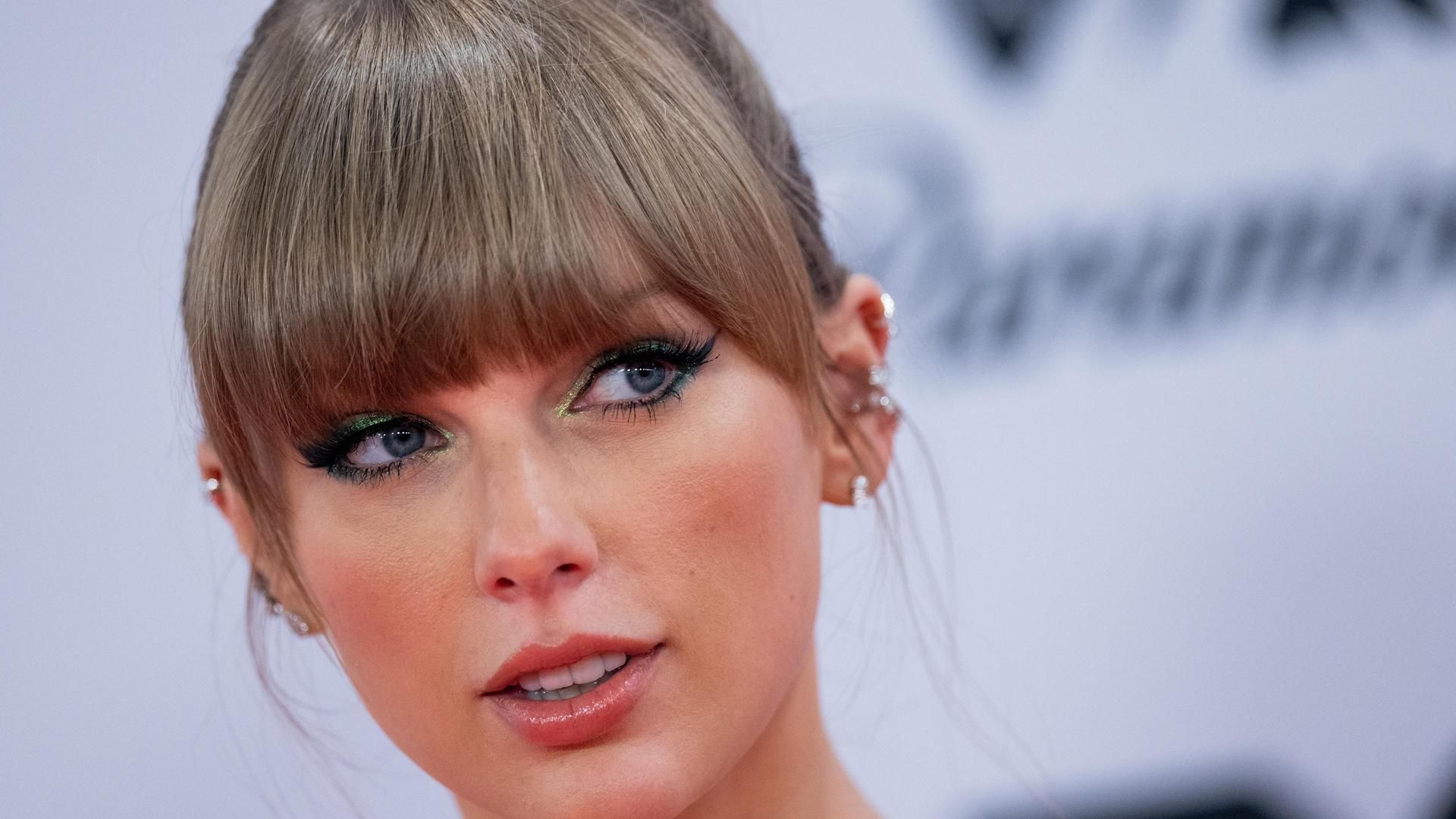Taylor Swift se muda con su padre tras su cirugía cardíaca: Así está su estado de salud
