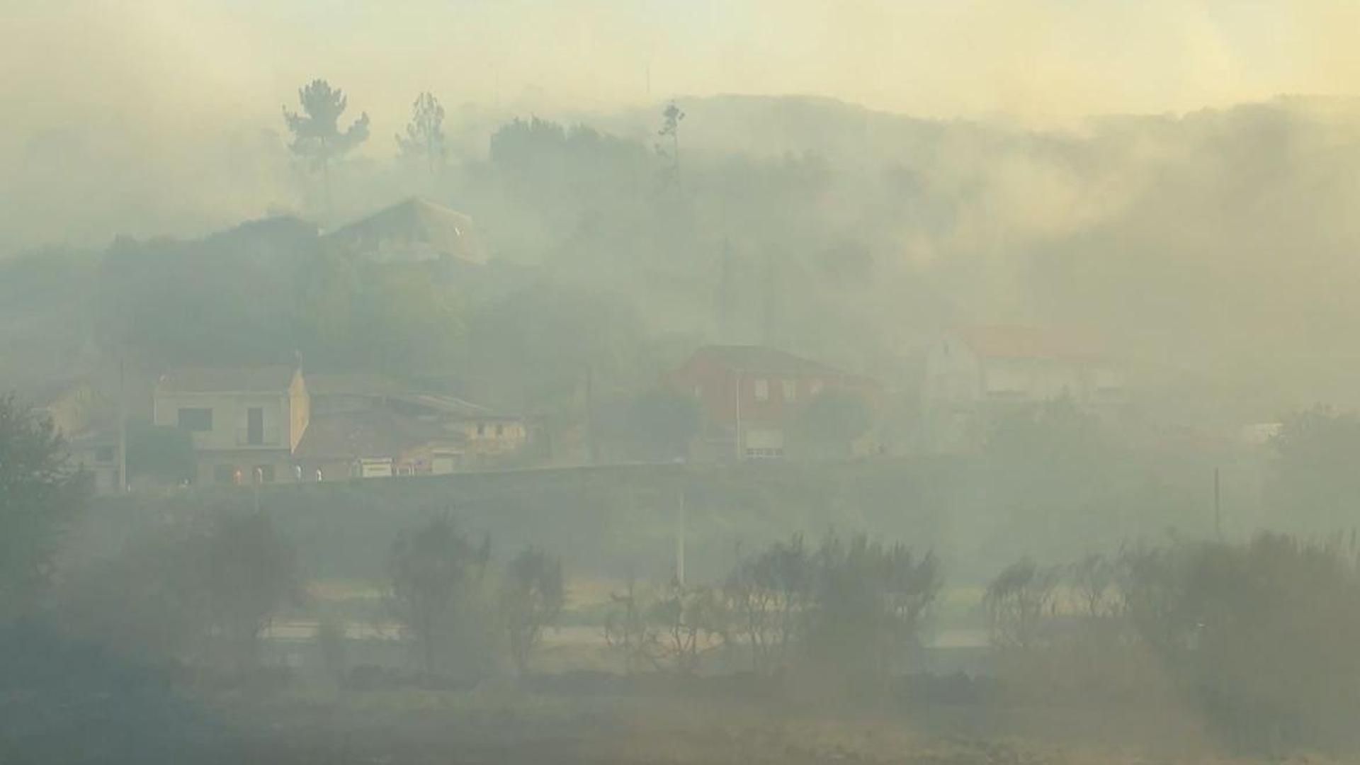 Las llamas llegaron a las puertas de Albarellos
