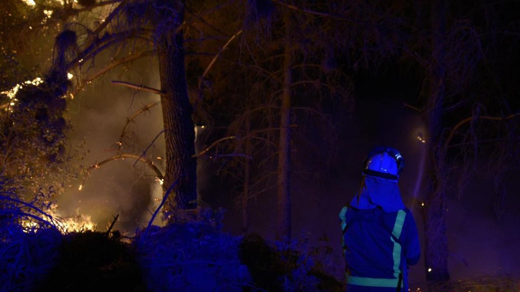 Tres personas detenidas y 22 investigadas como responsables de los incendios forestales que asolan Galicia