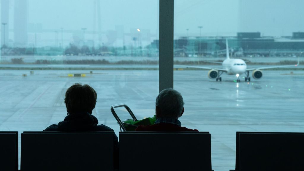 Huelga del personal de handling en aeropuertos: primeras cancelaciones y retrasos en Cataluña
